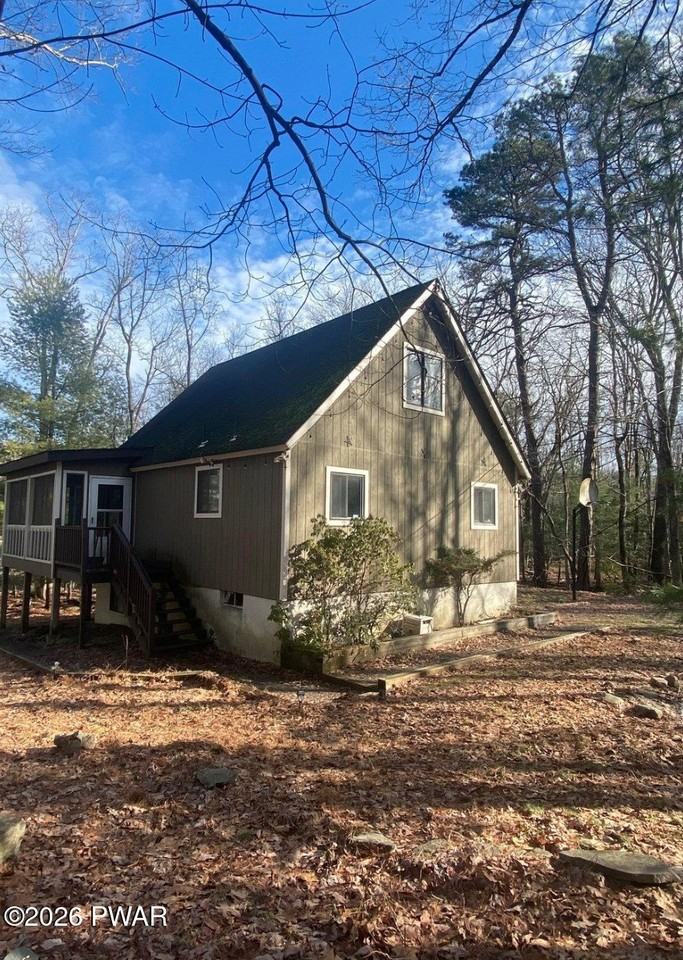 178 W Shore Dr - Photo 2 of 24