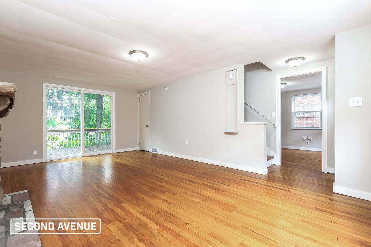 106 Watson Blvd - Photo 5 of 13