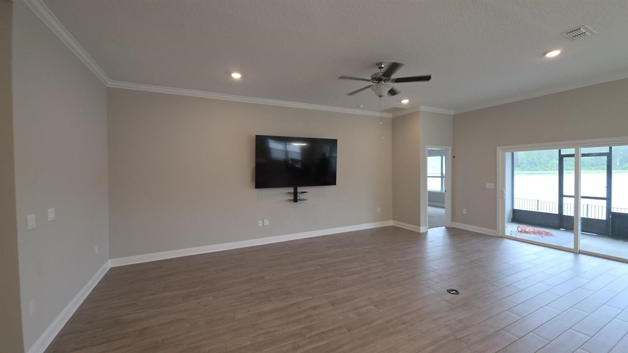 721 Navarez - Photo 5 of 34