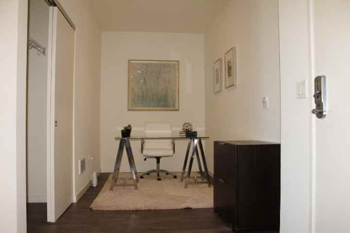 33 Seneca Ave - Photo 2 of 20