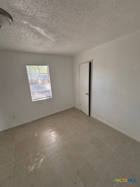 304 E Dunn Ave #306 - Photo 5 of 6