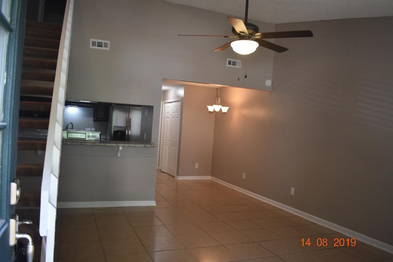 1802 Falconcrest St - Photo 3 of 17