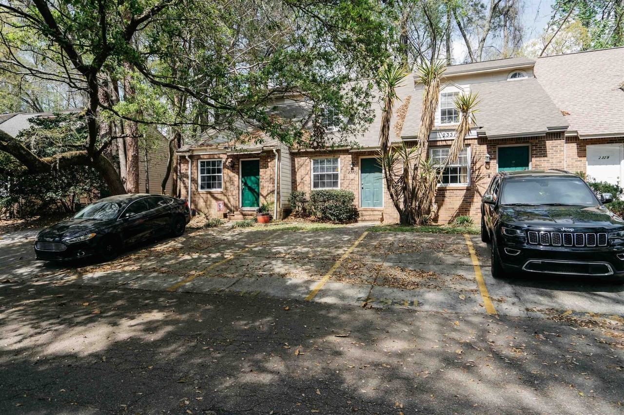 2333 Parrot Ln - Photo 3 of 29