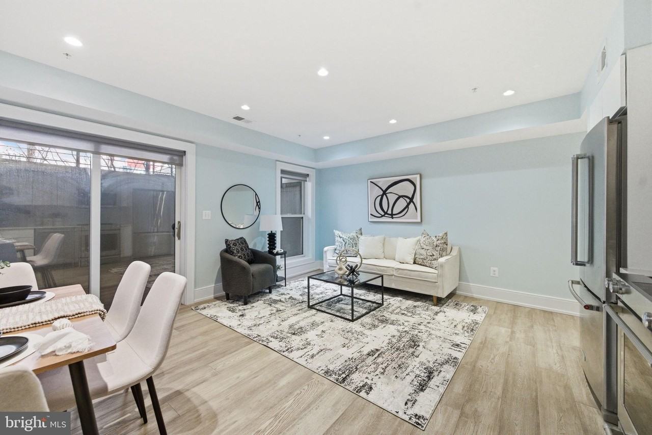 1465 Harvard St Nw #B101 - Photo 3 of 21