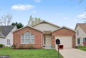 featured image of 795 Eastern Point Rd