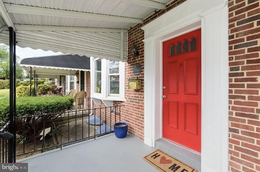 1224 Winston Ave - Photo 2 of 26