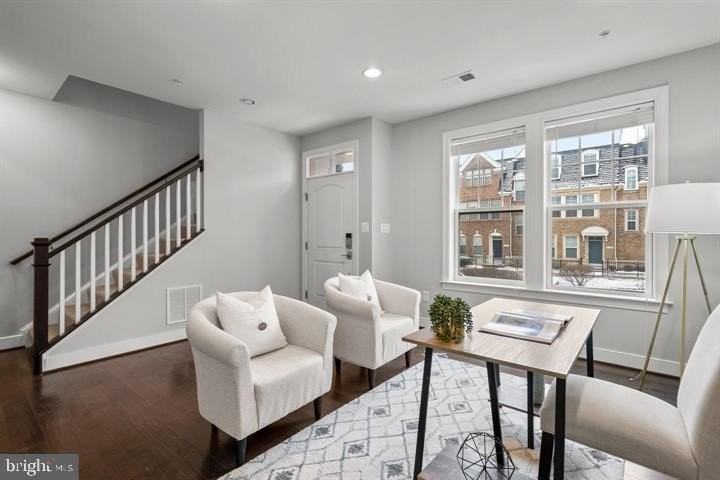 722 Crown Park Ave - Photo 3 of 43