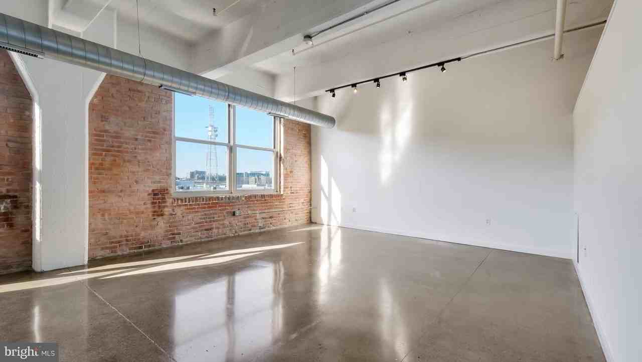 444 N 4th St #401 - Photo 5 of 29