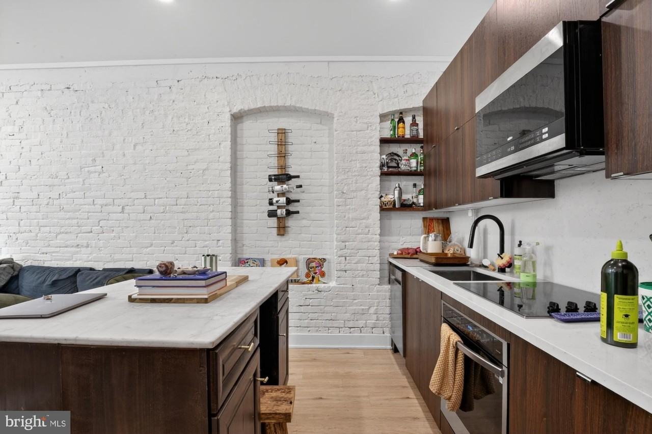 59 N 2nd St #15