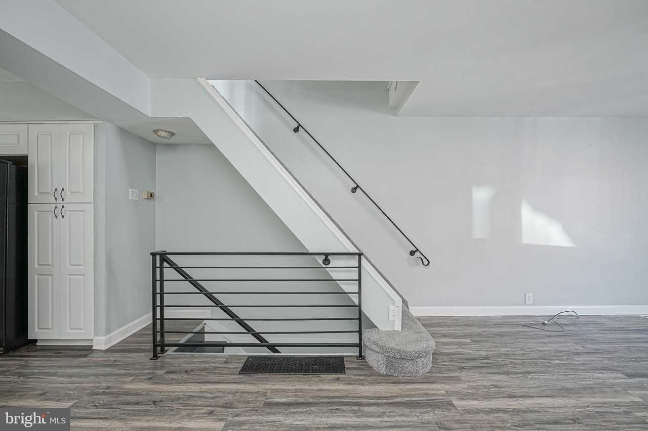 1920 Fitzgerald St - Photo 4 of 25