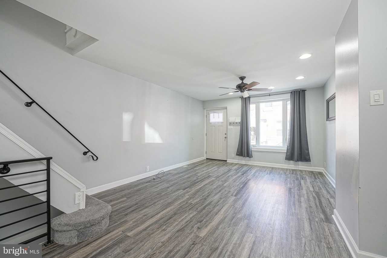 1920 Fitzgerald St - Photo 5 of 25