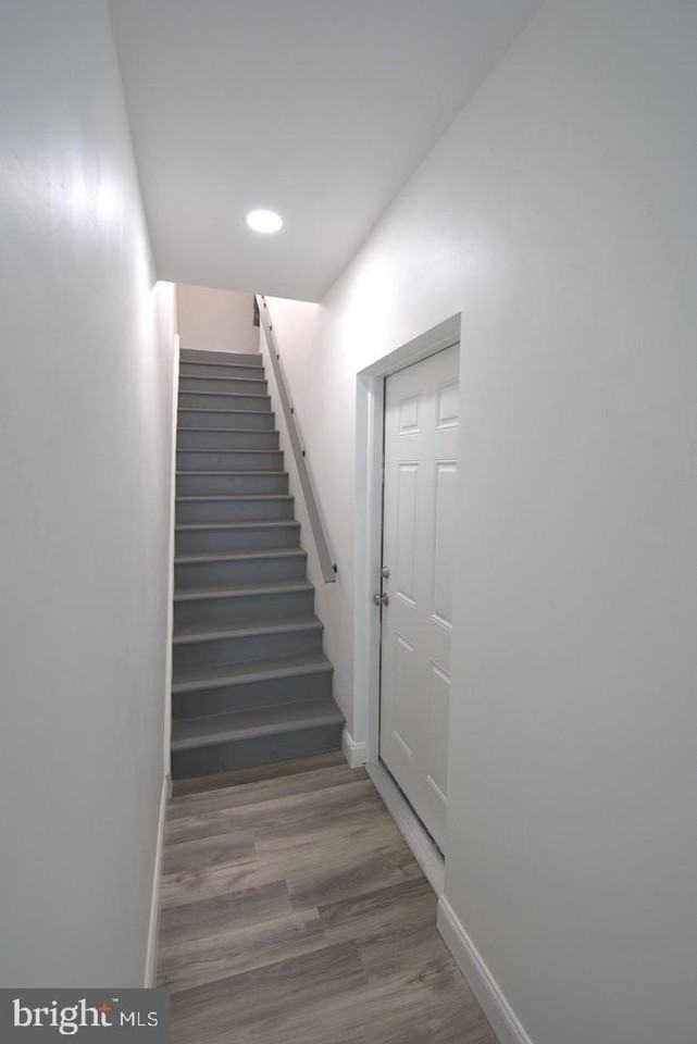 409 Hermitage St #2 - Photo 4 of 13