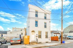 featured image of 4520 Wilde St