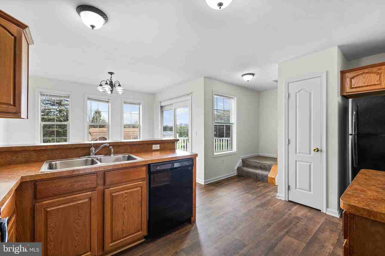 32 Shady Tree Ct - Photo 7 of 22