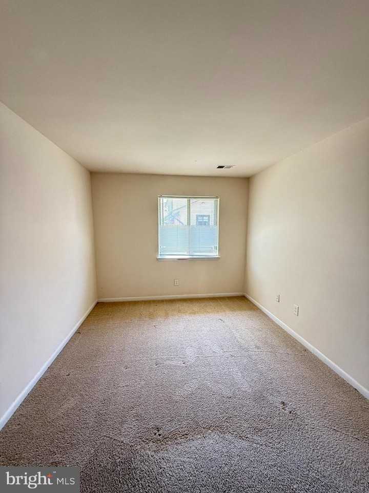 8415 Benecia Ct #37 - Photo 7 of 11