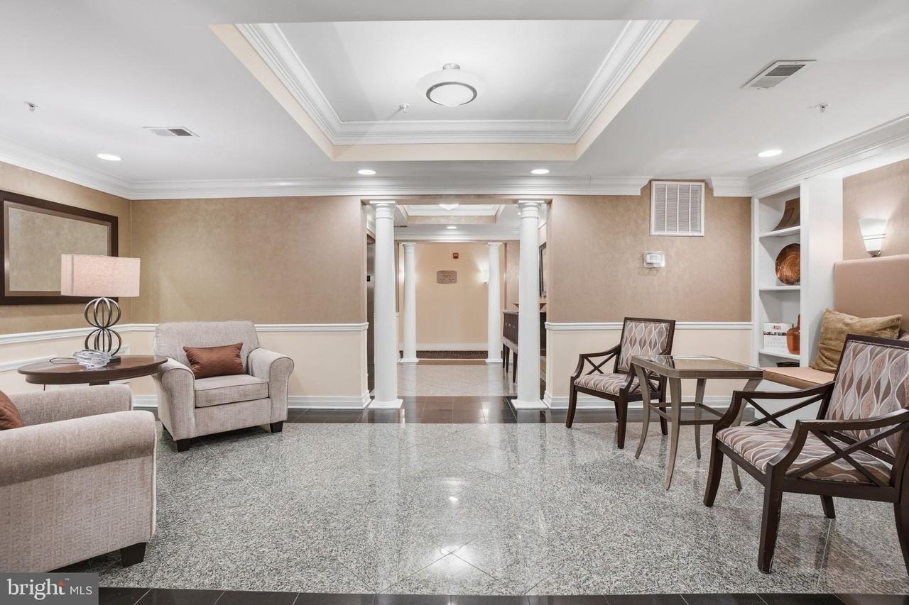 7871 Rolling Woods Ct #1104 - Photo 4 of 38