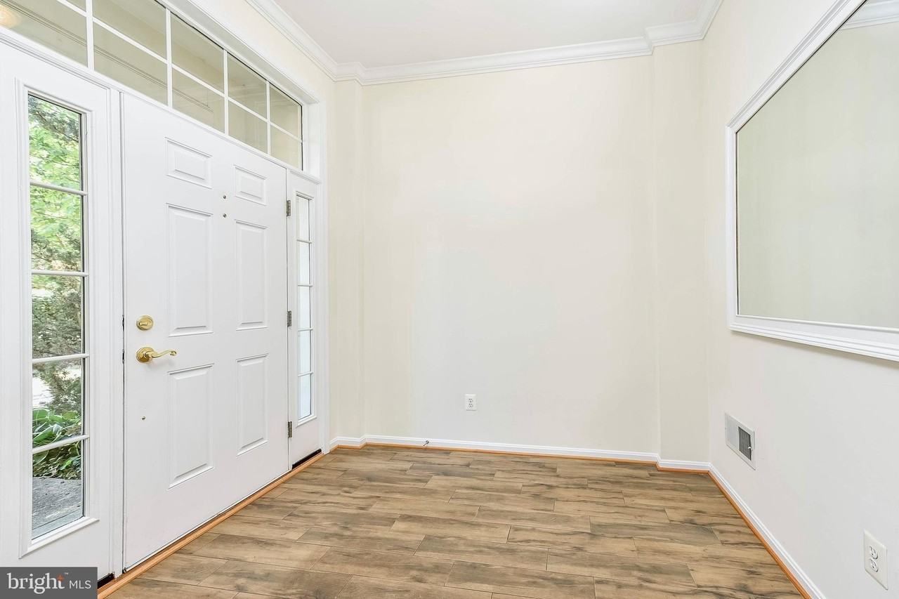 42485 Regal Wood Dr - Photo 7 of 45