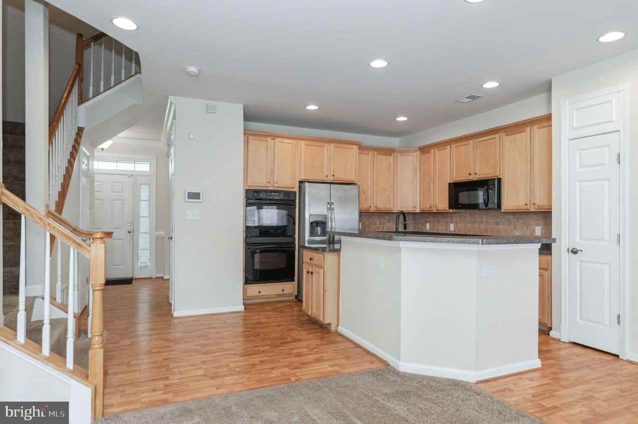 2723 Celestial Dr - Photo 7 of 43