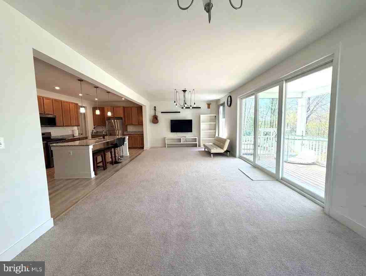 1530 Sandpiper Bay Loop - Photo 2 of 24