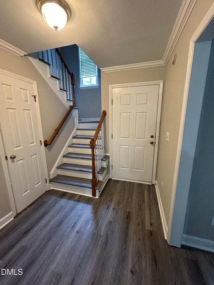 1801 Crystal Downs Ln - Photo 2 of 24