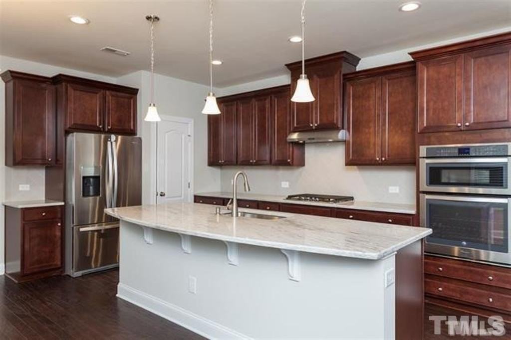 531 Rockcastle Dr - Photo 6 of 25