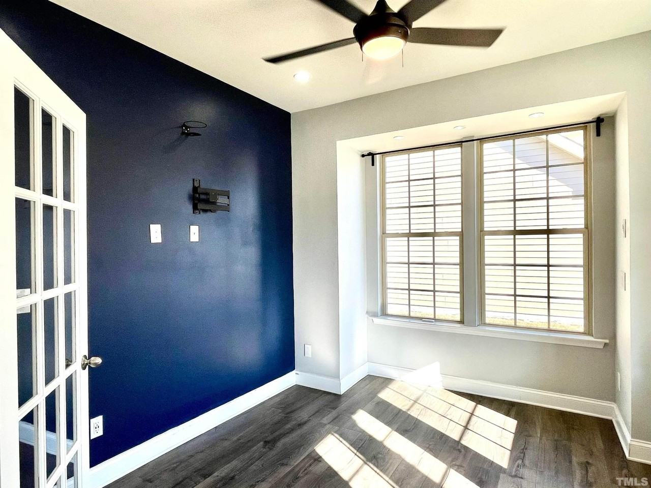 3713 Greenville Loop Rd - Photo 4 of 40