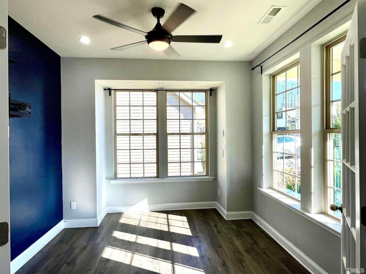 3713 Greenville Loop Rd - Photo 5 of 40