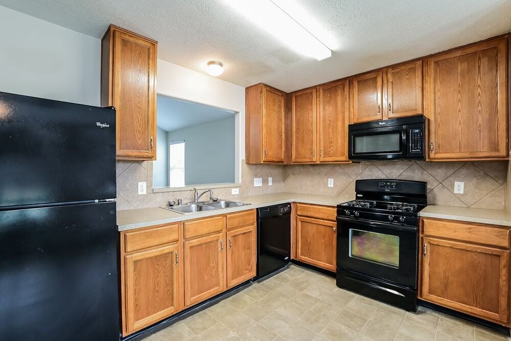 4018 Falvel Shadow Creek Dr - Photo 6 of 16