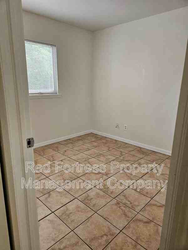 5317 27th St Sw - Photo 3 of 8