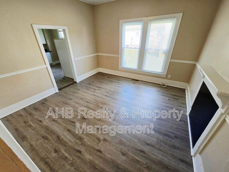 511 S Flanner St - Photo 5 of 13