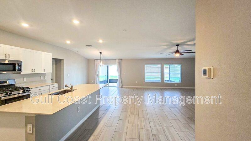 13140 Shimmering Amethyst Ct - Photo 3 of 29