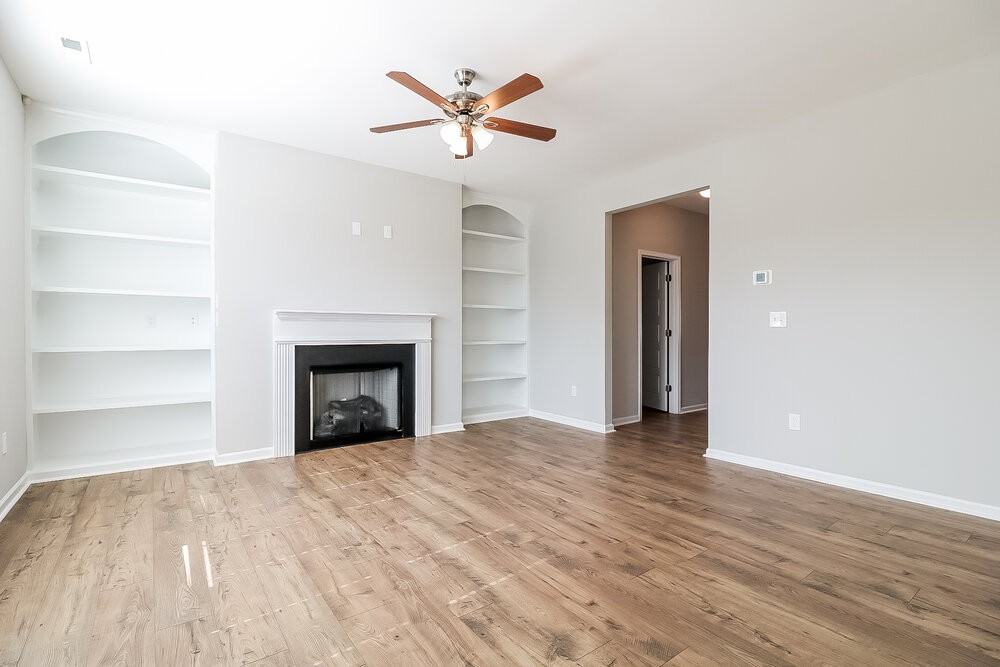 12 Patagonia Pl - Photo 5 of 17