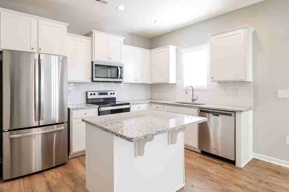 12 Patagonia Pl - Photo 7 of 17