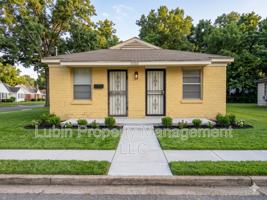 featured image of 1194 Chicago Ave