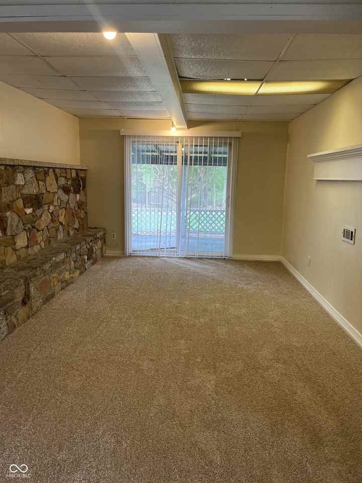 3535 N Brentwood Ave - Photo 4 of 19