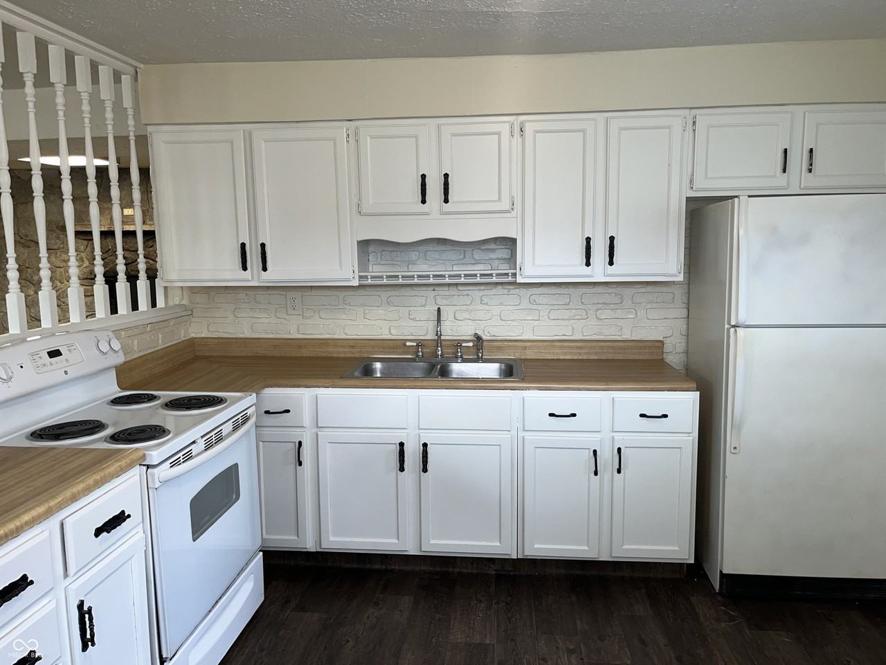 3535 N Brentwood Ave - Photo 6 of 19