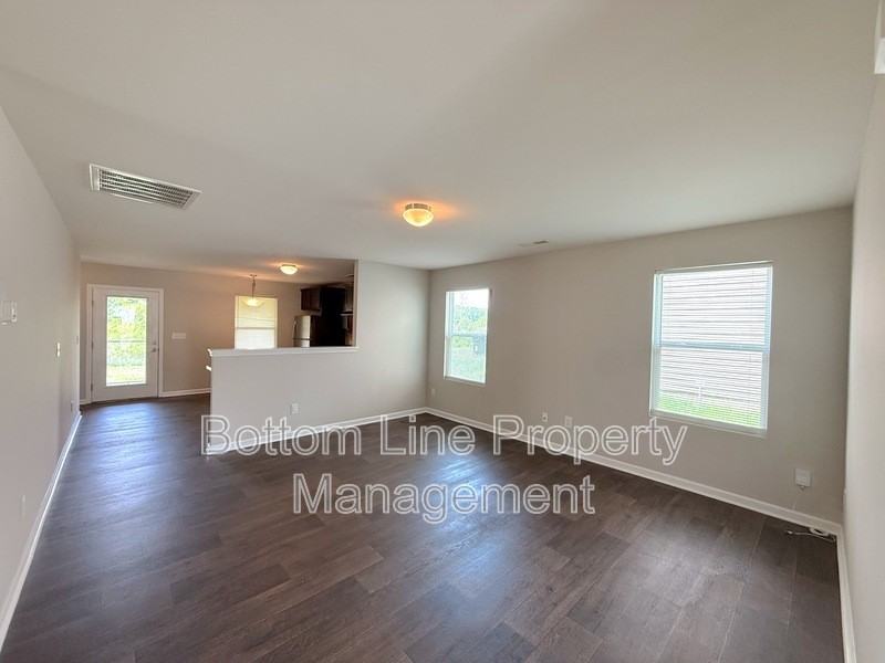 636 Newfound Hollow Dr - Photo 5 of 22