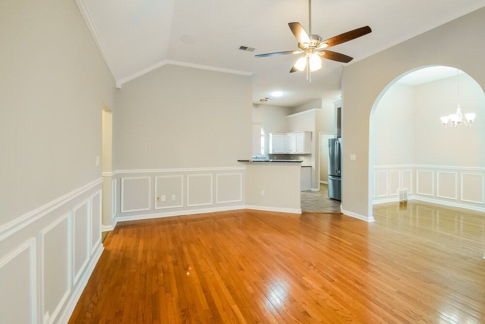 7443 Glennmere Way - Photo 5 of 16