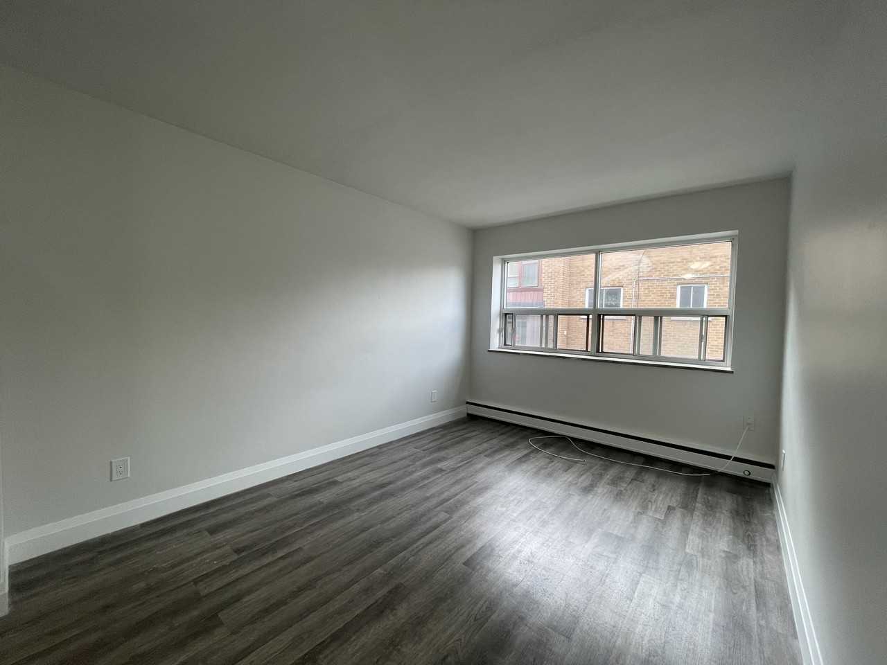 987 Mohawk - Photo 5 of 9