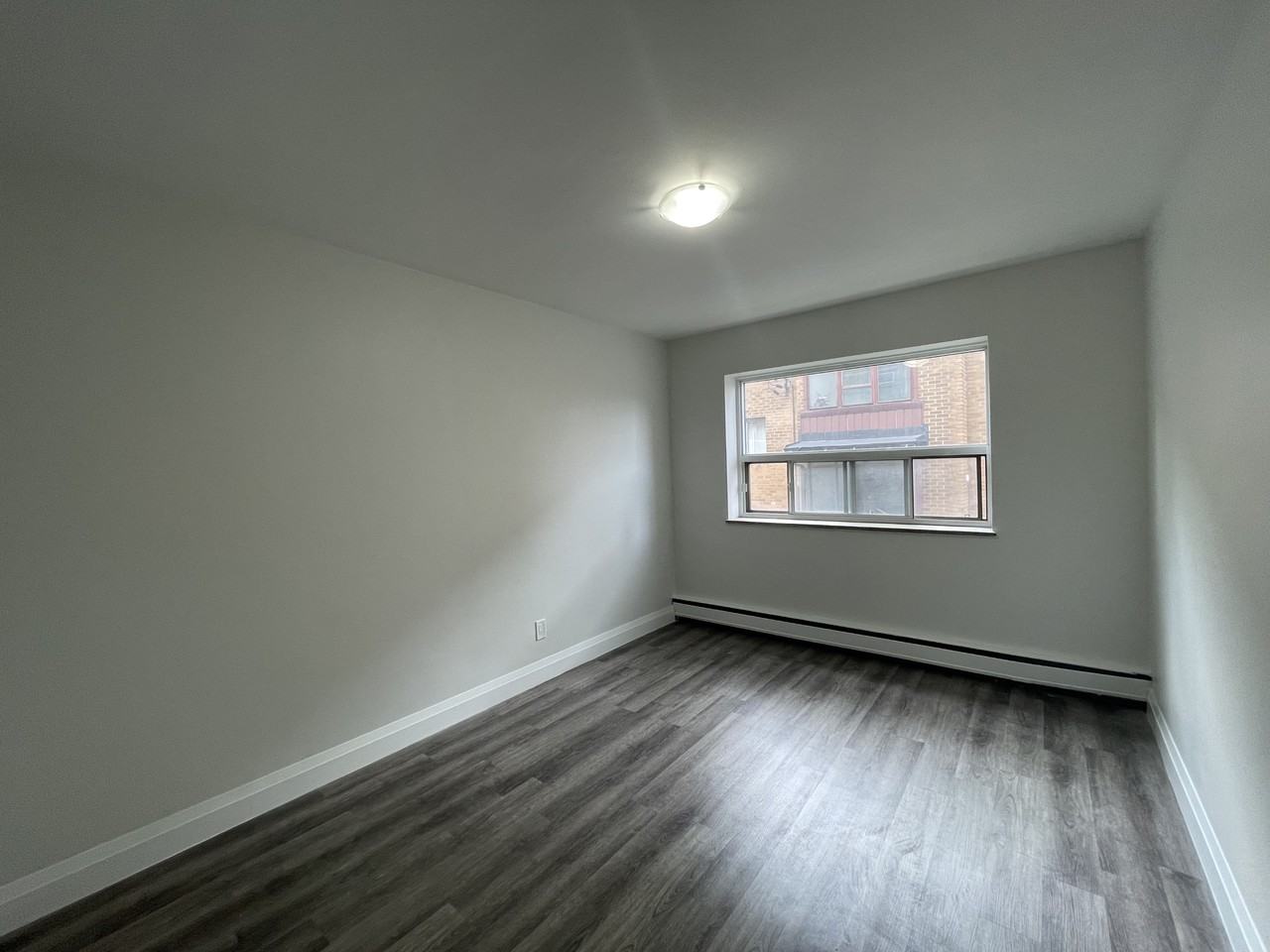 987 Mohawk - Photo 7 of 9