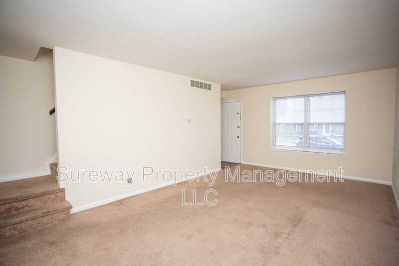 5729 Irving Ave - Photo 3 of 31