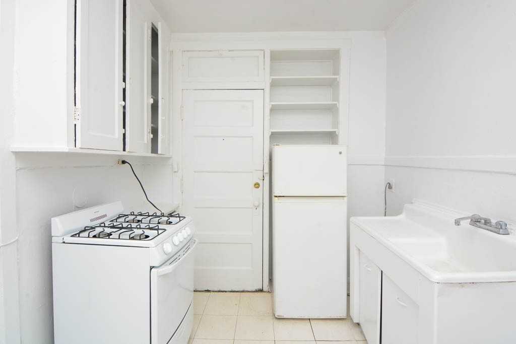 2714 N Spaulding Ave #3HH - Photo 2 of 20