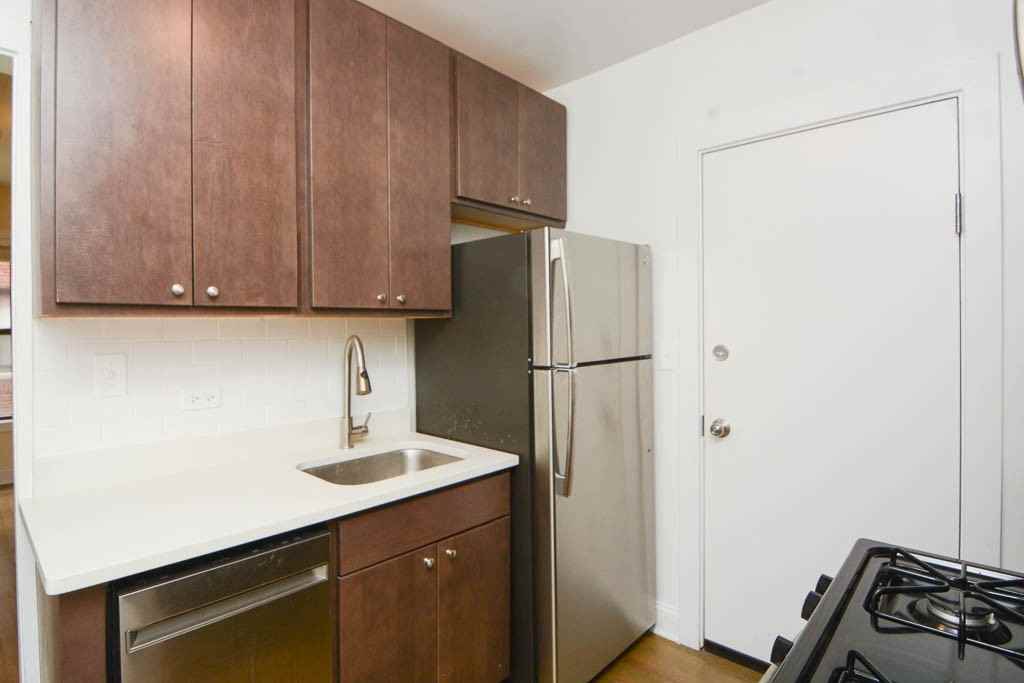 2643 N Spaulding Ave #1E - Photo 4 of 21