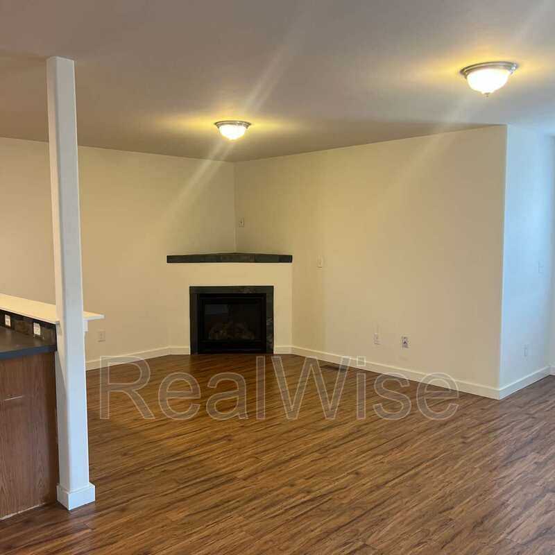 1214 Sw 27th St - Photo 5 of 38