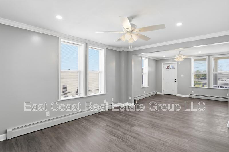 805 Mulberry Ave - Photo 4 of 40