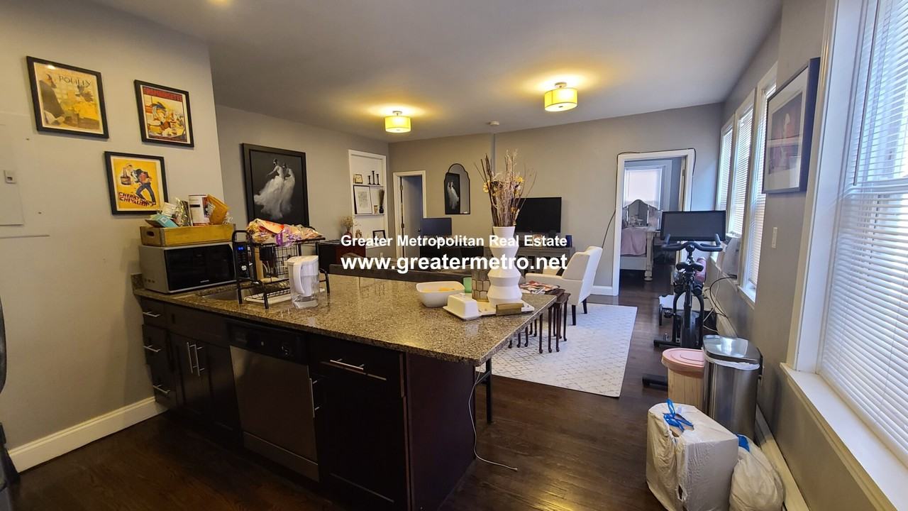 3 Baldwin Pl #4