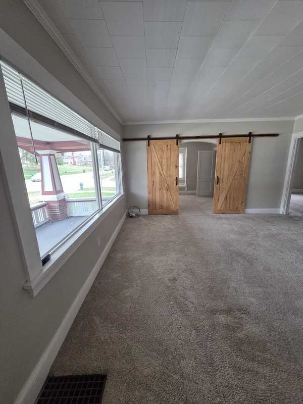 529 19th St Se - Photo 7 of 15