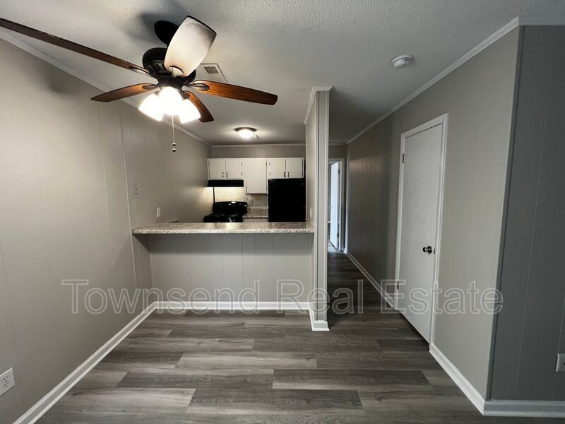 5874 - Photo 4 of 12