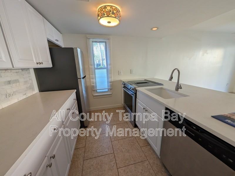 4230 36th Ave S #36A - Photo 5 of 35