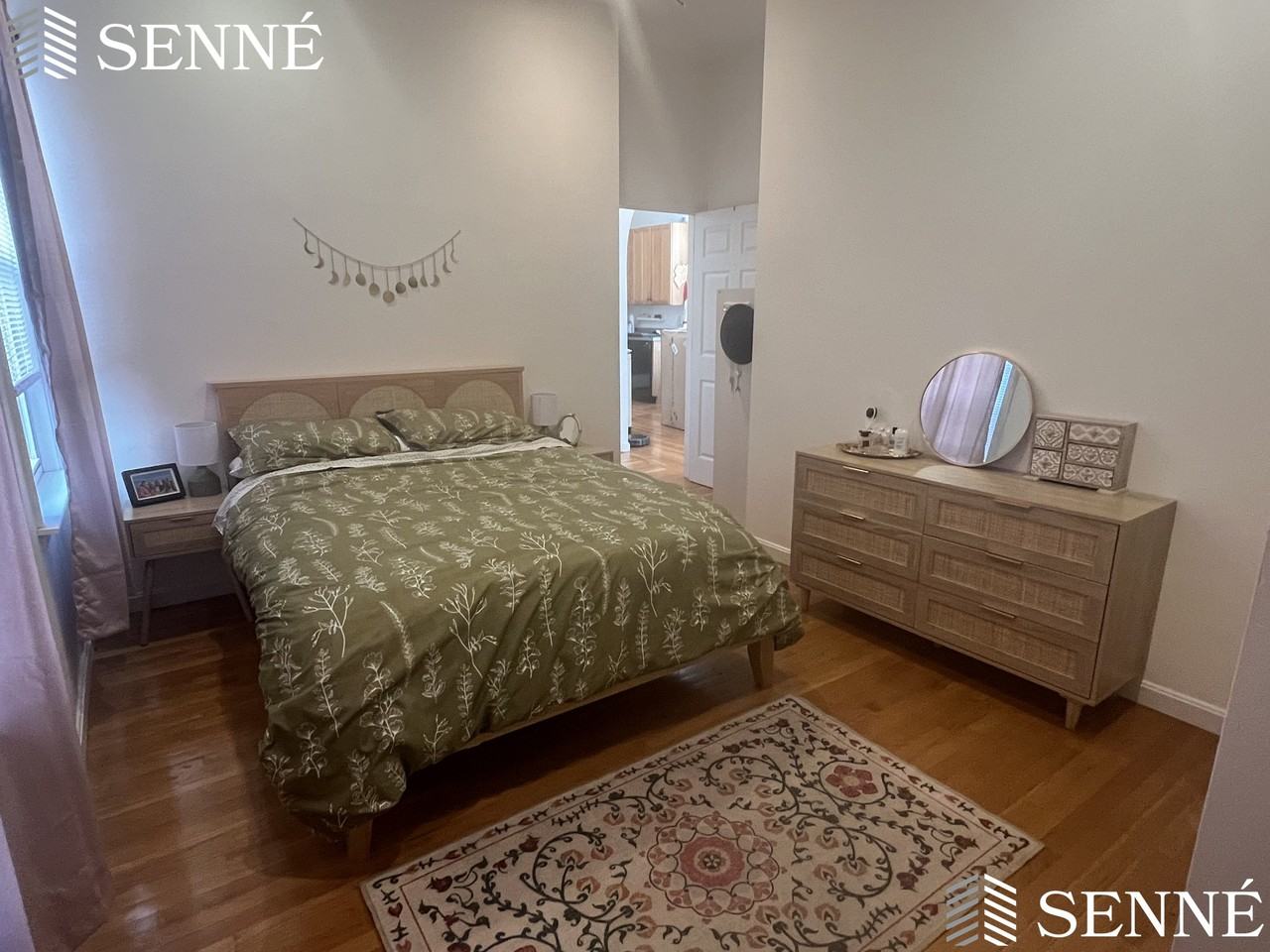 340 Franklin St #3 - Photo 4 of 10